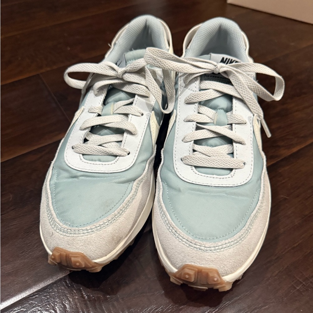 Nike Sky Blue and White Running Shoes